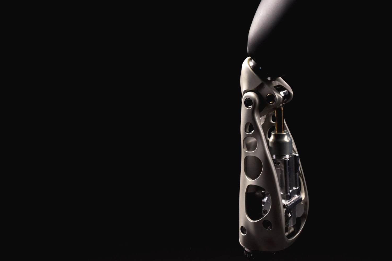 Very Good Knee By Orthomobility Prosthetic Knee Joints With Fluidic Processor Technology
